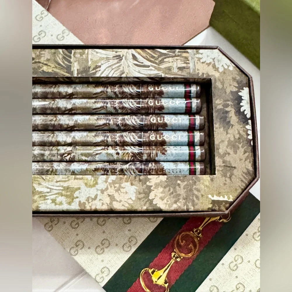 Gucci Home Bundle - Paper Weight & Pencils - Picture 6 of 9